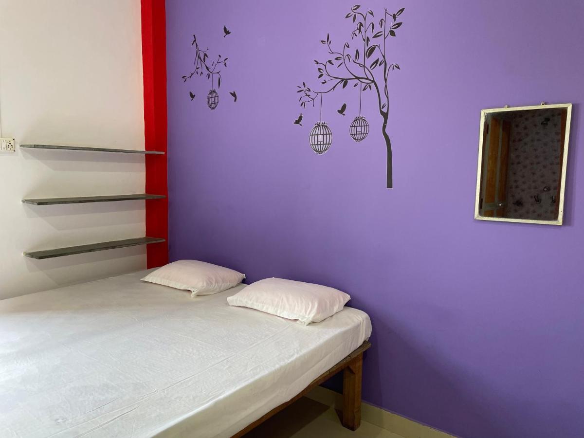 Indra Paying Guest House Varanasi Dış mekan fotoğraf
