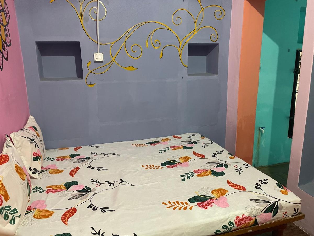 Indra Paying Guest House Varanasi Dış mekan fotoğraf