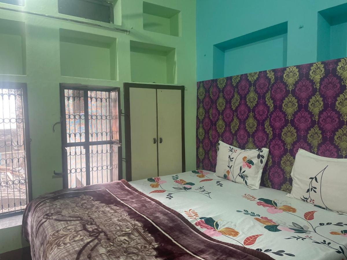 Indra Paying Guest House Varanasi Dış mekan fotoğraf